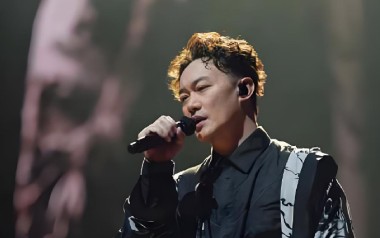 在这个世界相遇吉他谱