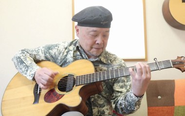 Flower指弹吉他谱