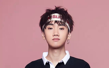 一笑倾城吉他谱