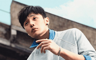年少有为吉他谱