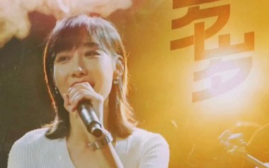 岁岁吉他谱